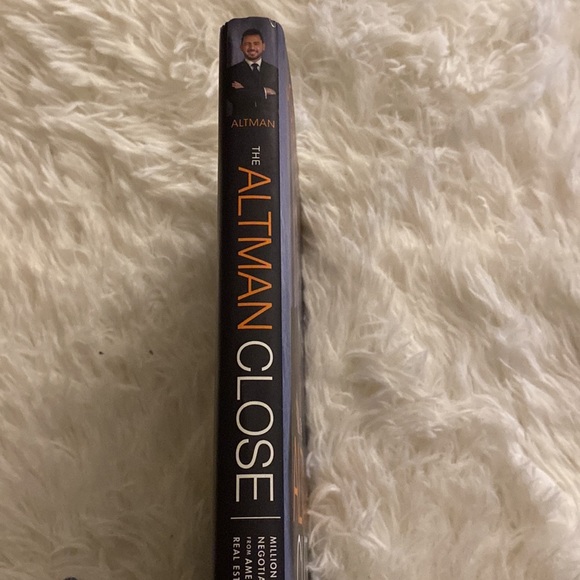 THE ALTMAN CLOSE JOSH ALTMAN Bravo’s Million Dollar Listing Hardback - Picture 2 of 3